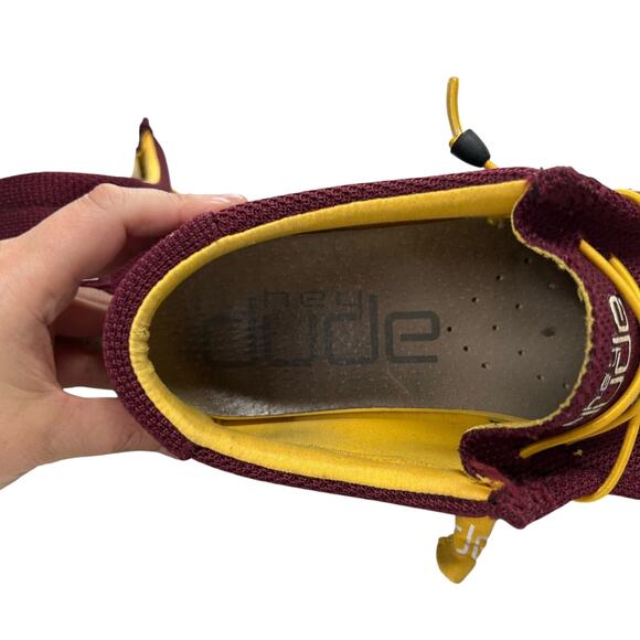 Sporty Casual Hey Dude Wally Sox Maroon Lightweight Slip On Shoes Men’s‎ 9 - Picture 6 of 8